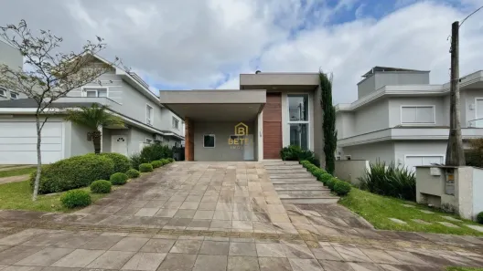 Casa de Condomínio com 3 Quartos para alugar, 255m² no São Vicente, Gravataí