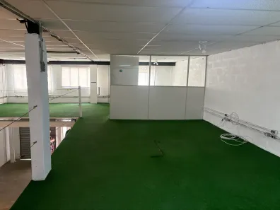 Galpão/Depósito/Armazém para alugar, 110m² no Vila Madalena, São Paulo