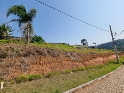 Lote/Terreno à venda, 690m² no Salvaterra, Juiz de Fora