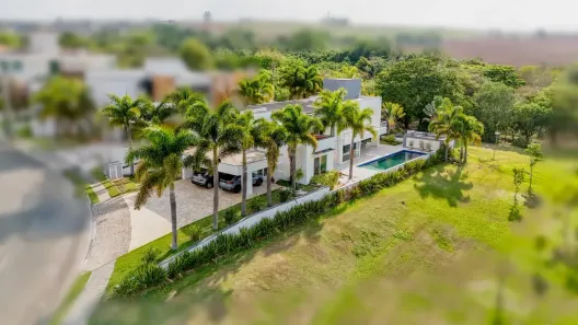 Casa de Condomínio com 5 Quartos para alugar, 443m² no Condomínio Residencial Shamballa II, Atibaia