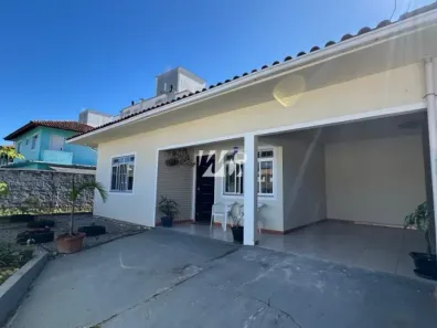 Casa com 2 Quartos à venda, 78m² no São Sebastião, Palhoça
