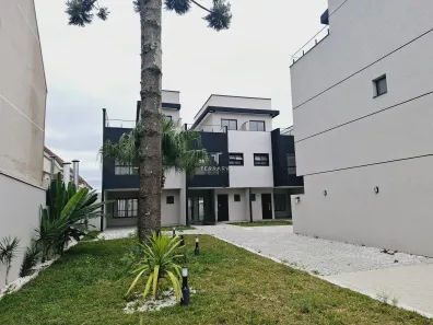 Sobrado com 3 Quartos à venda, 136m² no Cajuru, Curitiba