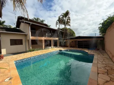 Casa com 3 Quartos para alugar, 330m² no Morada das Flores, Holambra