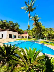 Fazenda/Sítio com 5 Quartos à venda, 1000m² no Mombaça, Itapecerica da Serra