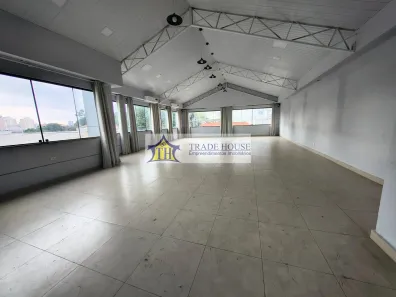 Sala Comercial para alugar, 200m² no Vila Firmiano Pinto, São Paulo