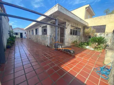 Casa com 2 Quartos à venda, 180m² no Vila Romana, São Paulo