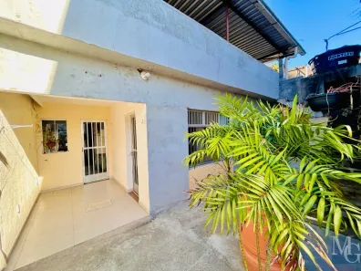 Casa com 2 Quartos à venda, 55m² no Vila São Sebastião, Duque de Caxias