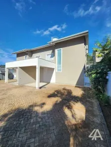Casa de Condomínio com 3 Quartos à venda, 234m² no Triângulo, Porto Velho