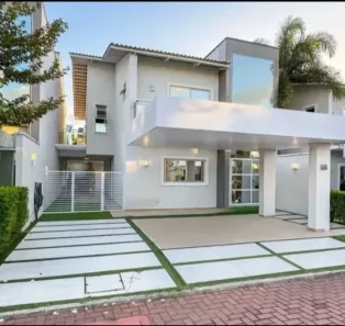 Casa de Condomínio com 4 Quartos para alugar, 206m² no Pires Facanha, Eusébio