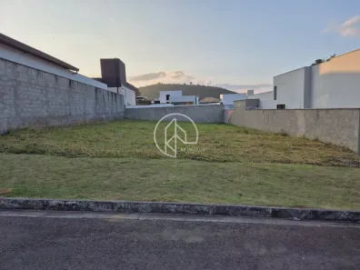 Lote/Terreno à venda, 445m² no Vina Del Mar, Juiz de Fora