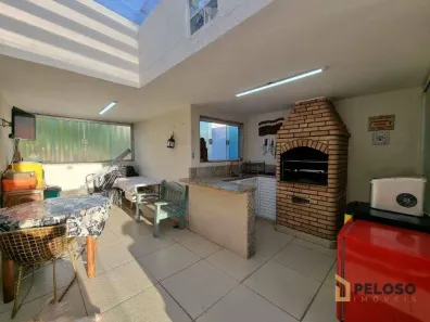 Casa de Condomínio com 3 Quartos à venda, 210m² no Conjunto Residencial Santa Terezinha, São Paulo