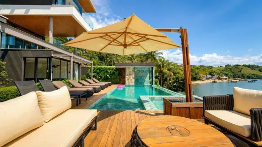 Casa de Condomínio com 7 Quartos à venda, 710m² no Conceição de Jacareí, Mangaratiba