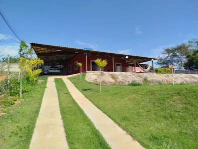 Fazenda/Sítio com 6 Quartos à venda, 2000m² no Juatuba, Juatuba