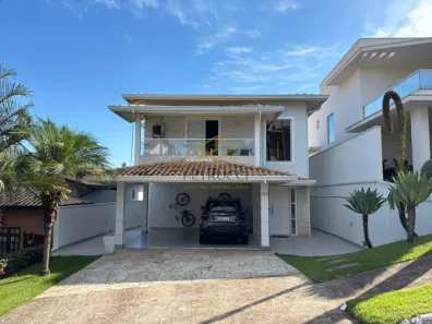 Sobrado com 3 Quartos à venda, 267m² no Chácaras Alpina, Valinhos