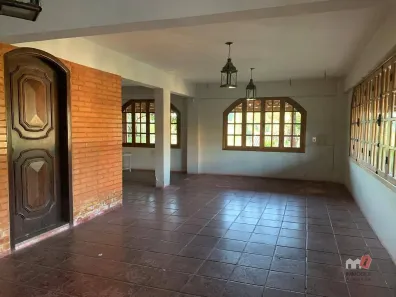 Casa com 3 Quartos à venda, 280m² no Valparaíso, Petrópolis