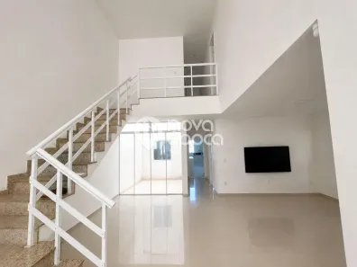 Casa de Condomínio com 4 Quartos à venda, 270m² no Jardim Carioca, Rio de Janeiro
