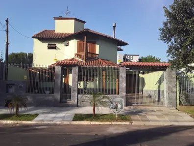 Sobrado com 3 Quartos à venda, 200m² no Igara, Canoas