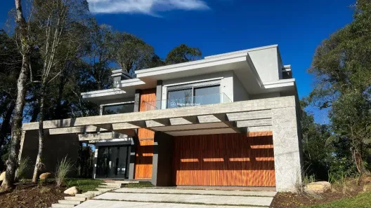 Casa com 3 Quartos à venda, 356m² no Carniel, Gramado