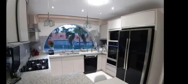 Sobrado com 4 Quartos à venda, 840m² no Parque Taquaral, Campinas