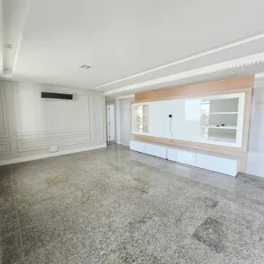 Apartamento com 3 Quartos para alugar, 185m² no Umarizal, Belém