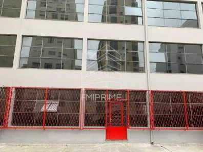 Prédio Comercial para alugar, 2600m² no Vila Buarque, São Paulo