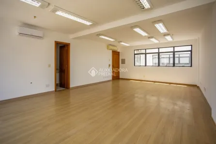 Sala Comercial para alugar, 55m² no Petrópolis, Porto Alegre