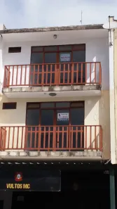 Prédio Residencial à venda, 230m² no Zona Industrial, Brasília