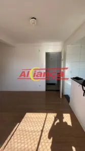 Apartamento com 2 Quartos para alugar, 45m² no Jardim Adriana, Guarulhos