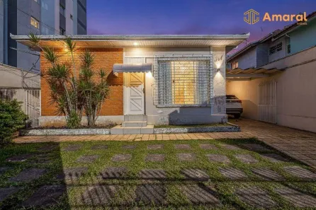 Casa com 3 Quartos à venda, 186m² no Campo Comprido, Curitiba