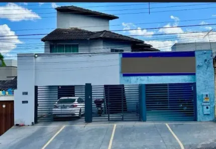 Casa com 5 Quartos à venda, 383m² no Parque Amazônia, Goiânia