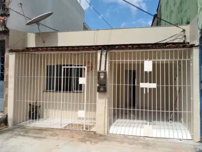 Casa com 2 Quartos para alugar, 100m² no Pedreira, Belém