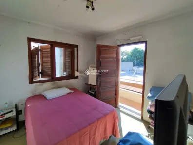 Casa com 4 Quartos à venda, 288m² no Passo da Areia, Porto Alegre