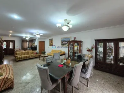 Casa com 4 Quartos à venda, 400m² no Cidade Vargas, São Paulo