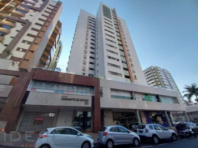 Apartamento com 3 Quartos para alugar, 77m² no Zona 01, Maringá