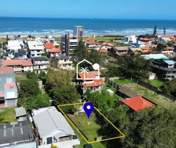 Lote/Terreno à venda, 250m² no Centro, Imbituba