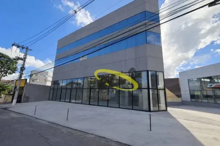 Ponto Comercial para alugar, 176m² no Vila Santo Antônio do Portão, Cotia