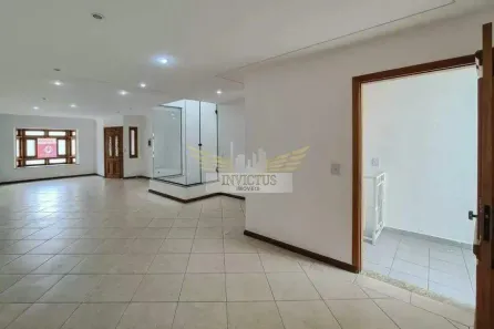 Sobrado com 4 Quartos à venda, 200m² no Nova Petrópolis, São Bernardo do Campo