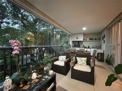 Apartamento com 3 Quartos para alugar, 186m² no Santo Amaro, São Paulo