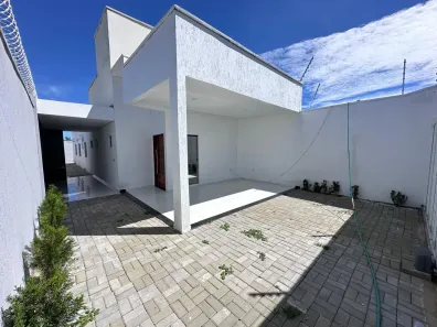 Casa com 3 Quartos para alugar, 140m² no José Geraldo da Cruz, Juazeiro do Norte