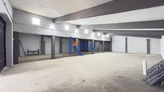Galpão/Depósito/Armazém para alugar, 800m² no Vila de Vito, Jundiaí