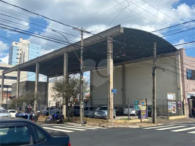 Galpão/Depósito/Armazém para alugar, 740m² no Centro, Araraquara