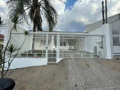 Casa com 3 Quartos para venda ou aluguel, 320m² no Palmital, Marília