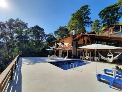 Casa de Condomínio com 8 Quartos à venda, 700m² no Itaipava, Petrópolis