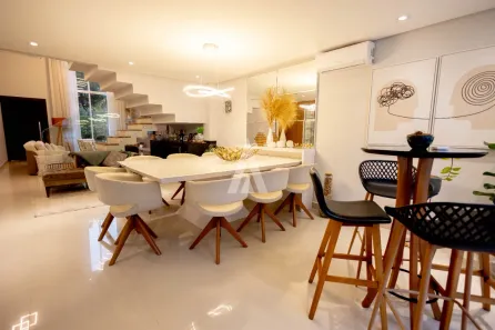 Casa de Condomínio com 3 Quartos à venda, 234m² no Glória, Joinville