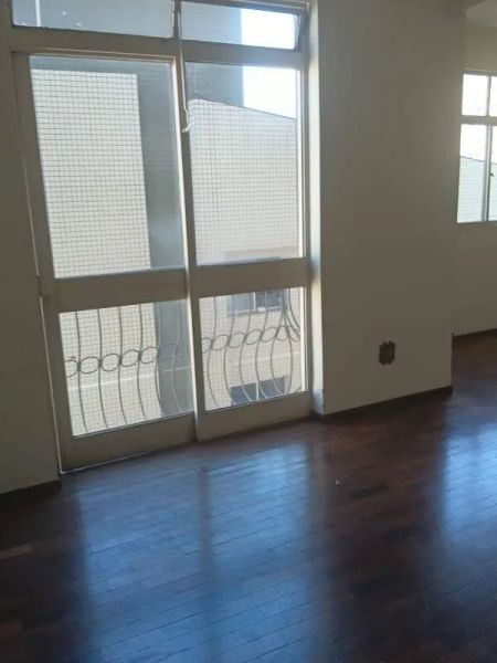Apartamento com 3 quartos — Savassi, Belo Horizonte