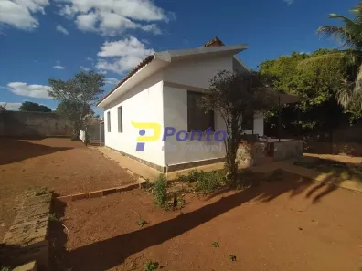 Casa com 3 Quartos à venda, 129m² no Centro, Lagoa Santa