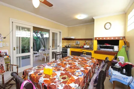 Casa com 4 Quartos à venda, 356m² no Jardim Botânico, Porto Alegre