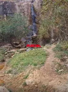 Fazenda/Sítio com 2 Quartos à venda, 120m² no Chácara Germana, Caçapava