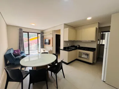 Apartamento com 2 Quartos à venda, 71m² no Praia De Palmas, Governador Celso Ramos