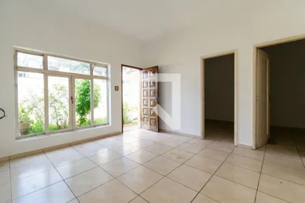 Casa com 2 Quartos à venda, 180m² no Vila Fachini, São Paulo